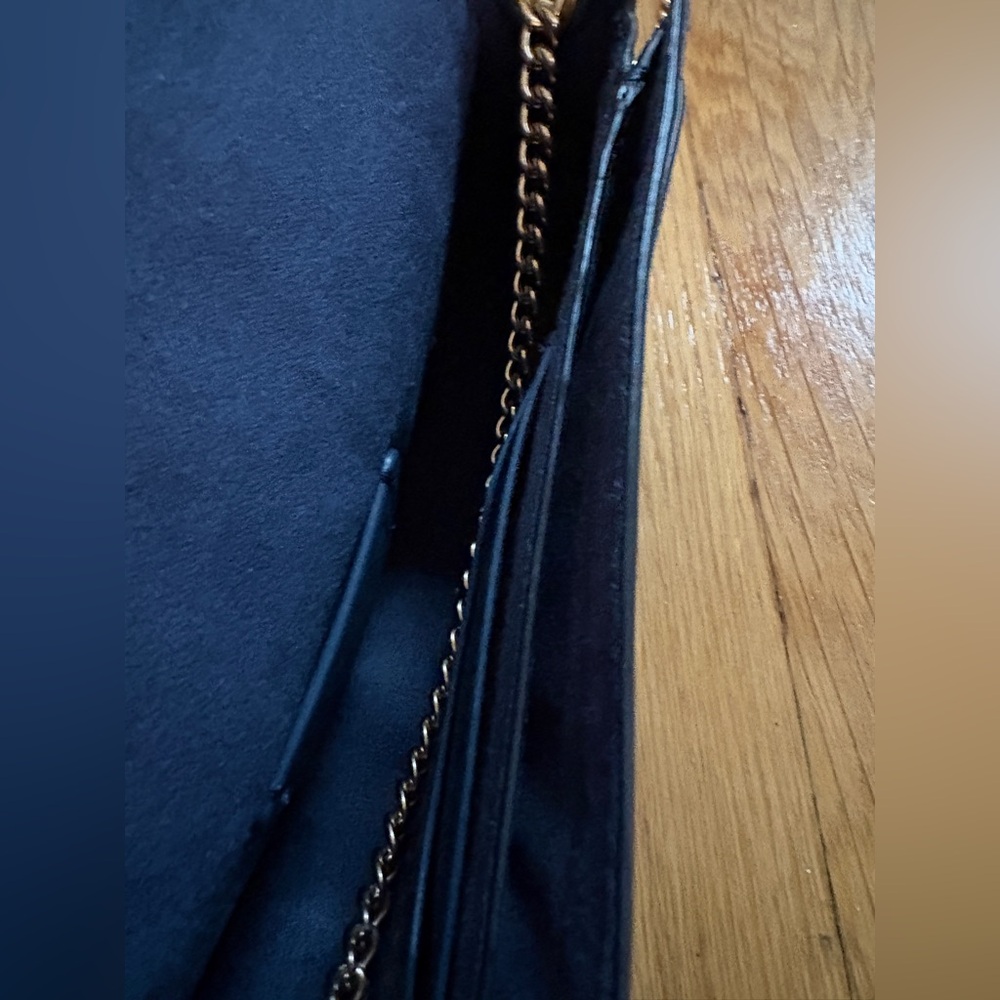 Coach Teal Light Blue Leather Crossbody with Gold Chain Strap NEVER WORN! - Picture 4 of 5